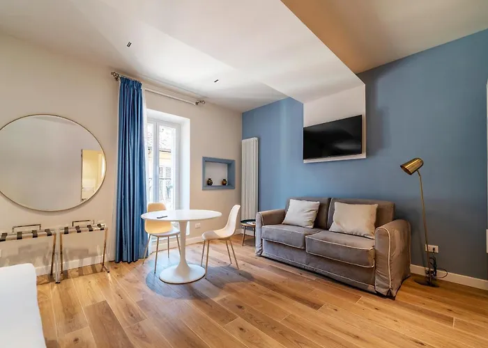 Luxury Corso - Designd Rome